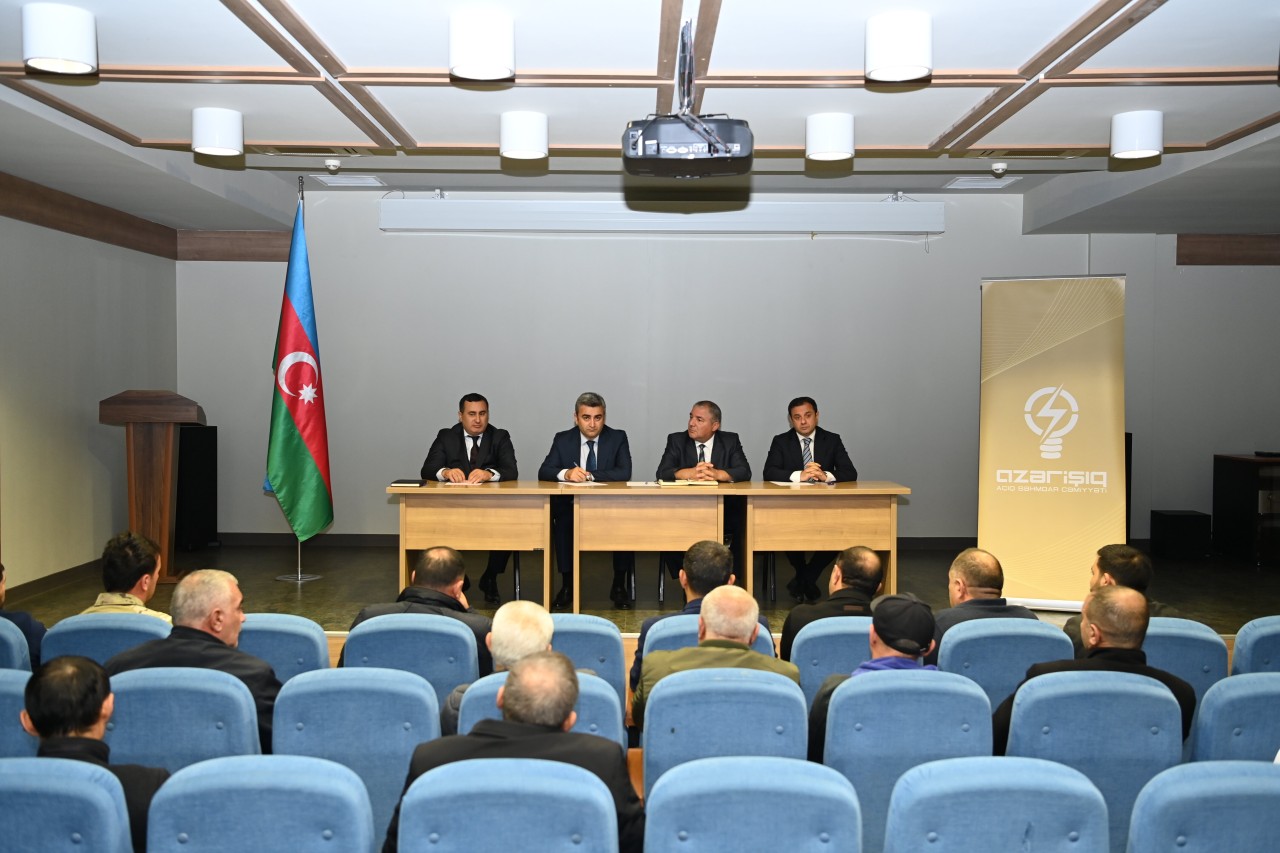 “Azərişıq” ASC-nin nümayəndələri Biləsuvarda sahibkarlarla görüşüb - FOTOLAR